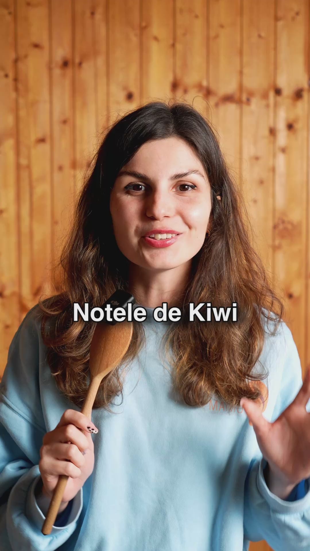 Încarcă clipul video: 