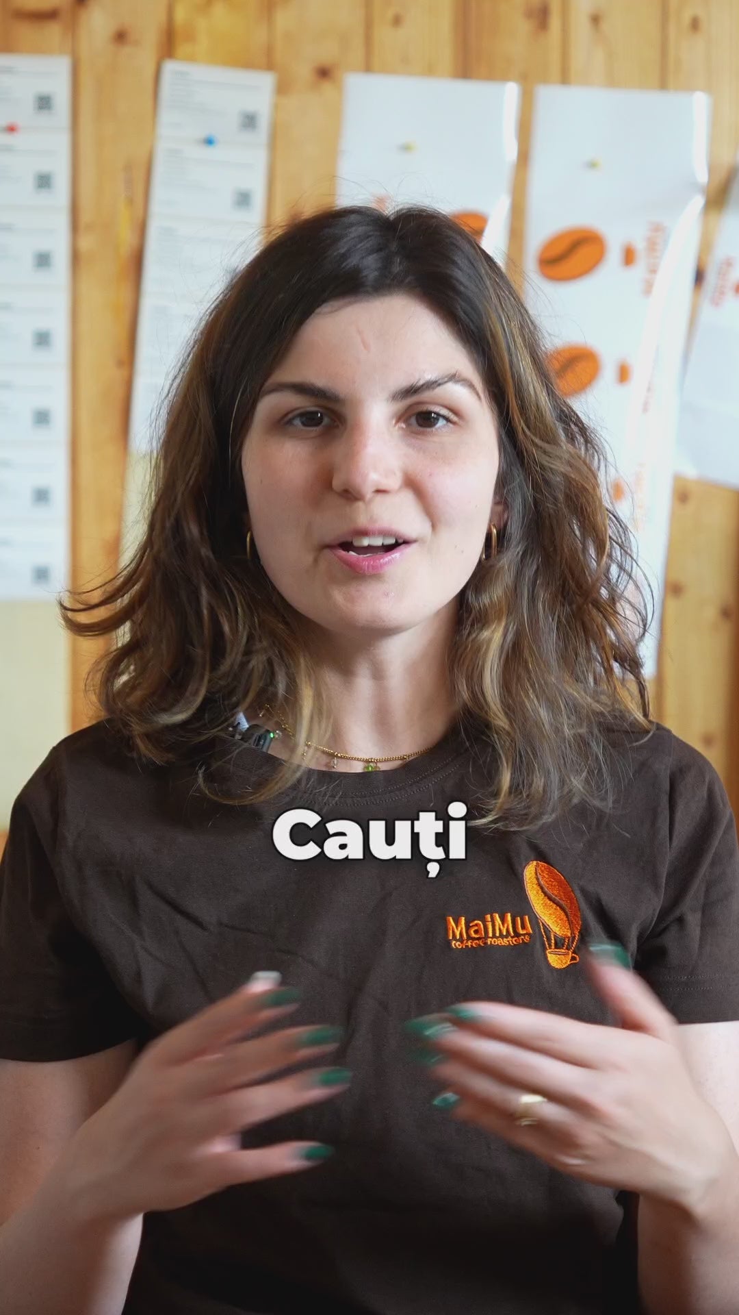 Încarcă clipul video: 